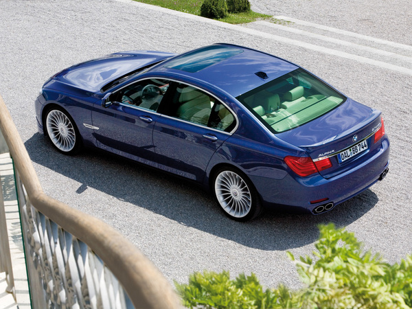 Alpina BMW B7 BITURBO Saloon LWB SWITCH-TRONIC 4WD