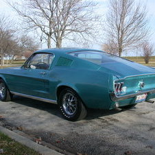 Ford Mustang Fastback 289