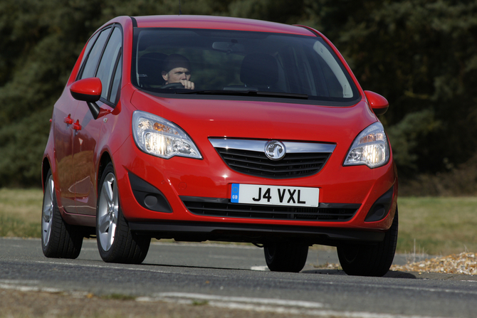 Vauxhall Meriva MPV 1.4T 140hp Exclusiv