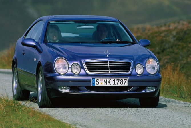 Mercedes-Benz CLK 200 Coupé AT