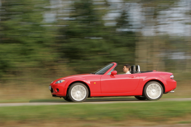 Mazda MX-5 1.8