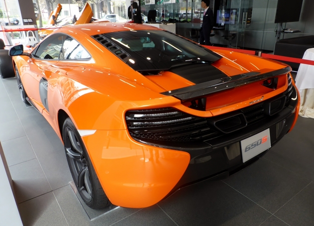 McLaren 650S