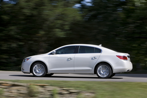 Buick LaCrosse CXL FWD