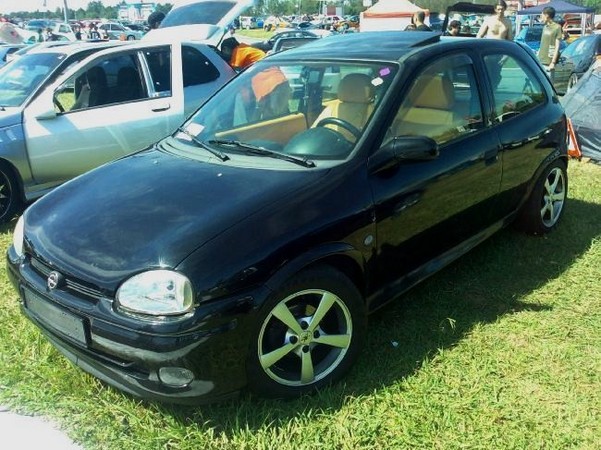 Opel Corsa 1.2 16v