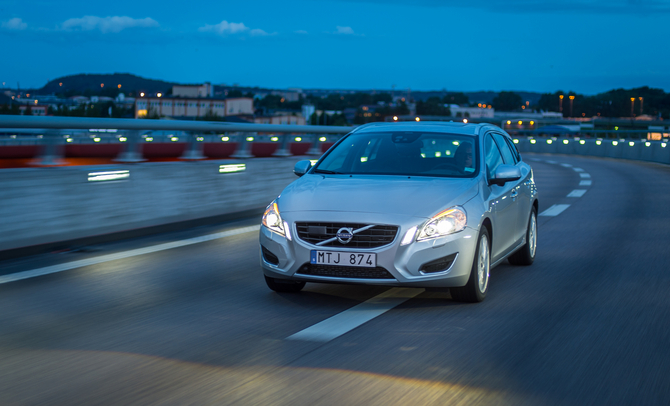 Volvo V60 D4 Momentum