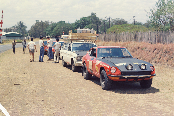 O Nissan Restoration Club é composto por 60 engenheiros voluntários da Nissan