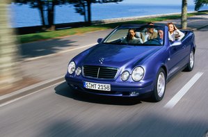 Mercedes-Benz CLK 200 Kompressor Cabriolet AT