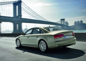 Audi A8 4.2 FSI quattro