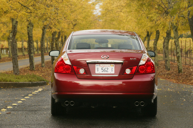 Infiniti M45