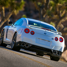 Nissan GT-R Premium