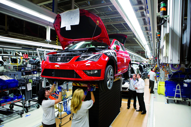 Produz modelos Seat e modelos de outros membros do Grupo Volkswagen