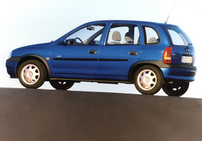 Opel Corsa 1.6 GSi