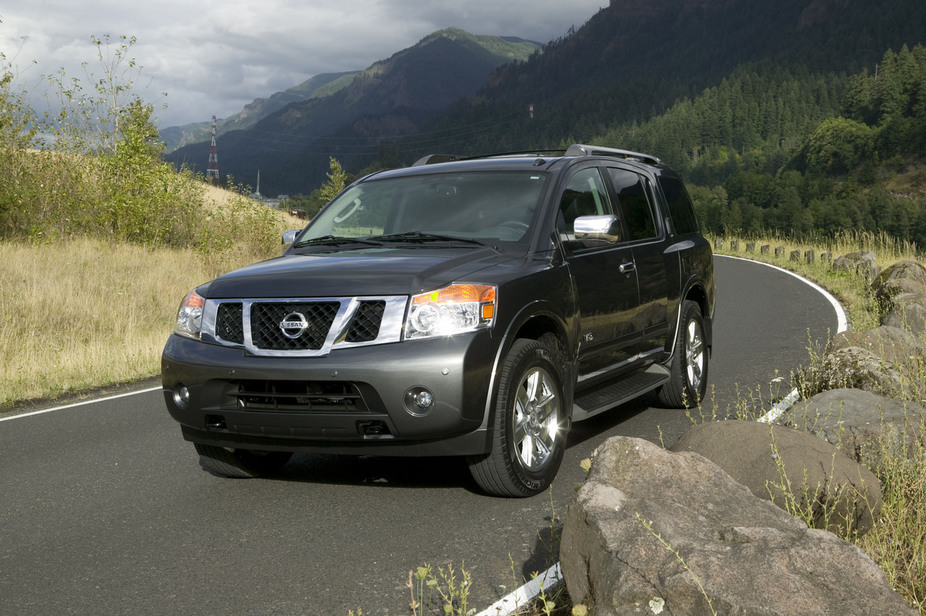 Nissan Armada LE 4X2