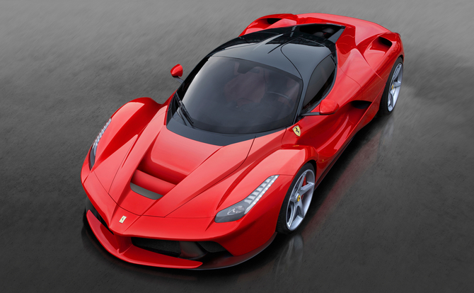 LaFerrari acaba de ser apresentado em Genebra