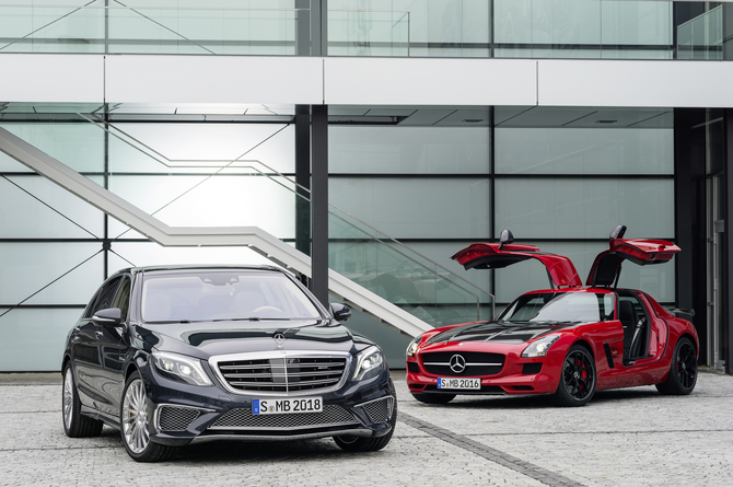 Mercedes vai revelar o SLS AMG GT Final Edition e o S65 AMG em Los Angeles e em Tóquio