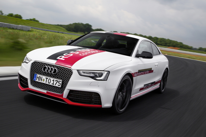 Audi RS 5 TDi concept