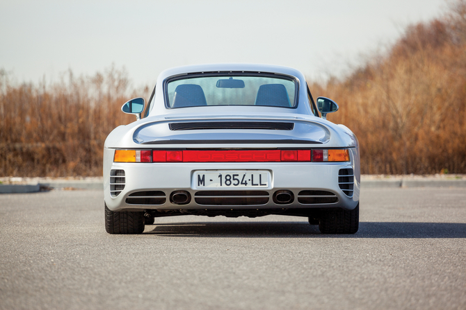 Porsche 959 