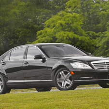 Mercedes-Benz S600 Sedan