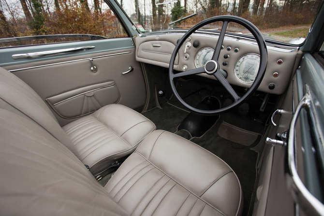 Alfa Romeo 6C 2500 Cabriolet by Gebrüder Tüscher