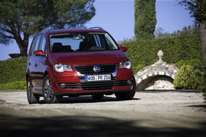 Volkswagen Touran TSI DSG