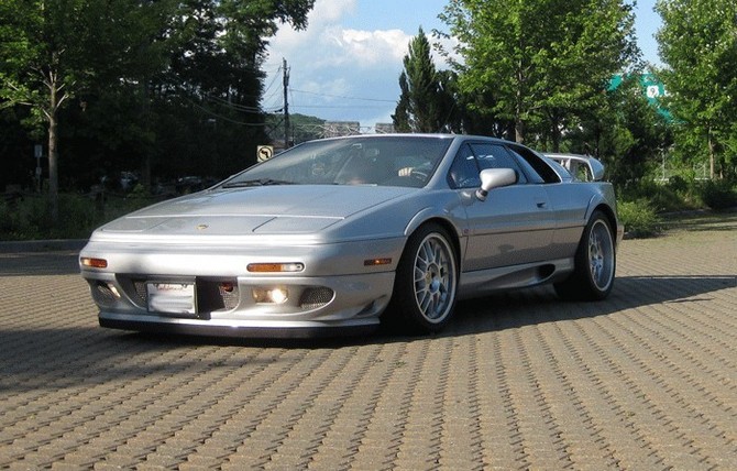 Lotus Esprit V8