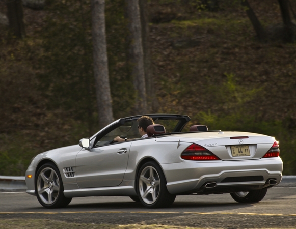 Mercedes-Benz SL 550