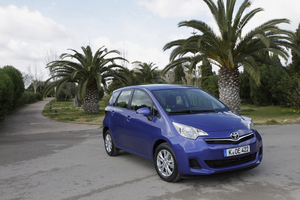 Toyota Verso-S 1.3 Dual VVT-i Exclusive