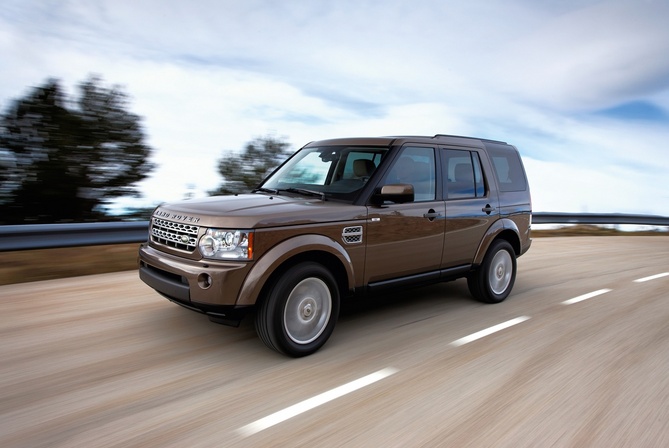 Land Rover Discovery 4 TDV6 3.0 SE