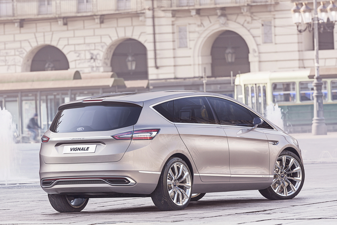 Ford S-Max Vignale