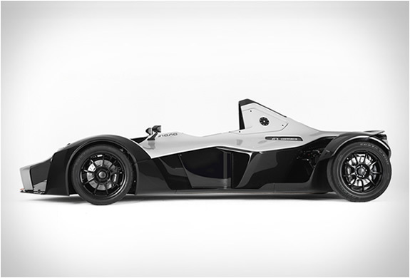 Bac Mono, mais uma bomba