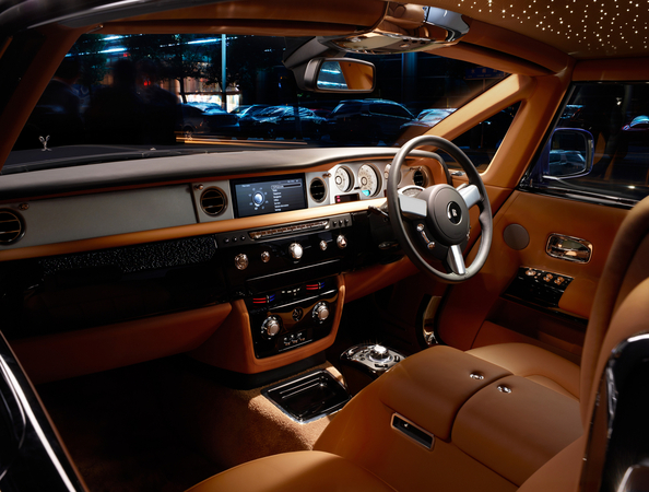 Rolls-Royce Brings Phantom Series II to Geneva