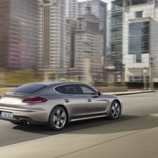 Porsche Panamera Turbo S Executive PDK