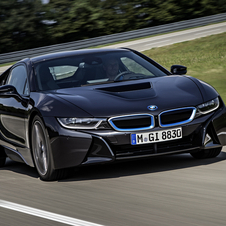 BMW i8