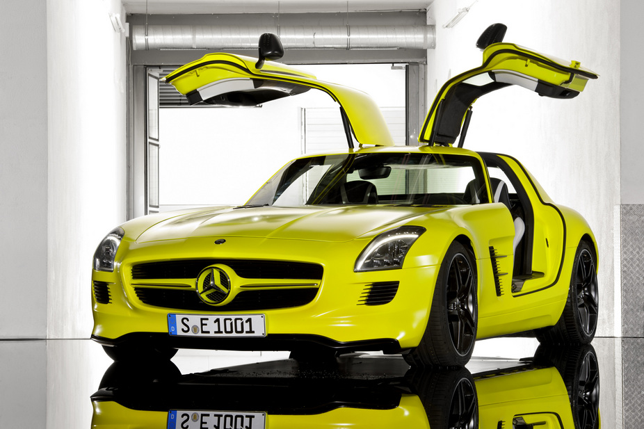 Mercedes-Benz SLS AMG E-CELL