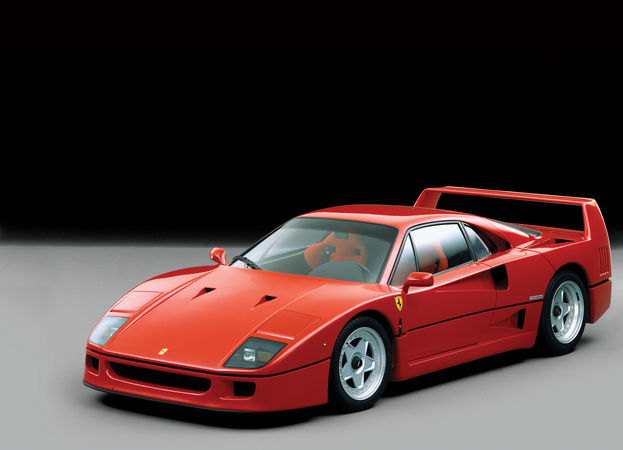 Carros como o F40 e o 288 GTO mostraram que a Ferrari pode produzir modelos desportivos turbo