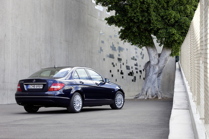 Mercedes-Benz C 220 CDI BlueEfficiency Avantgarde