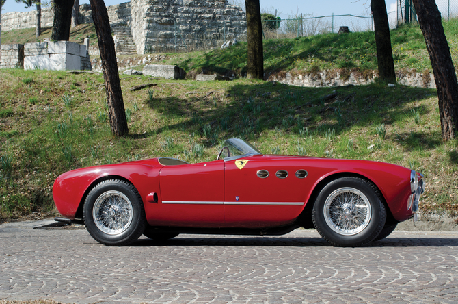 Ferrari 225 S Spider