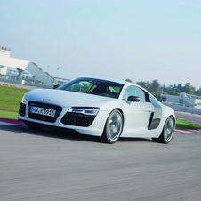 Audi R8 Coupé 4.2 V8 FSI S tronic (13)