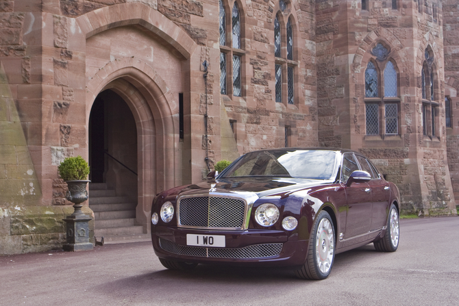 Bentley Building 60 Mulsanne Diamond Jubilee Editions