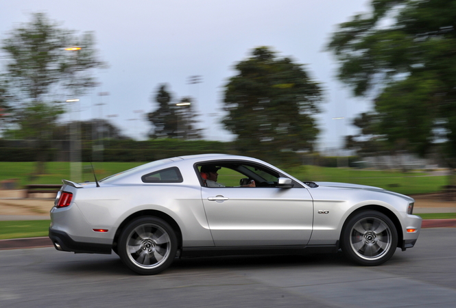 Ford Mustang V6 Coupé