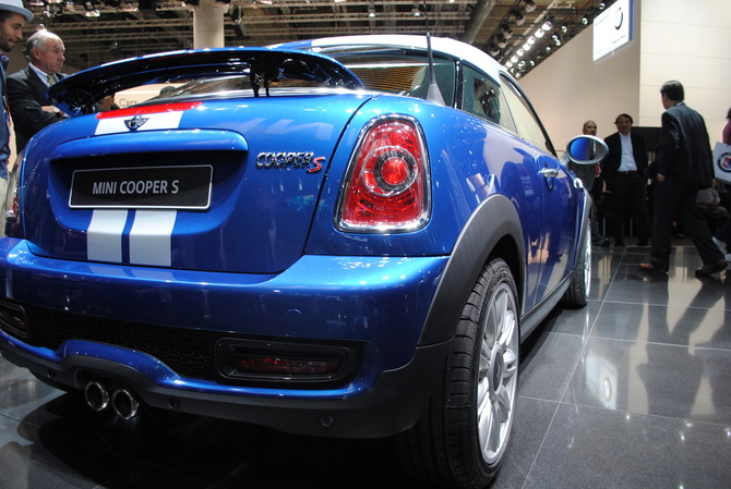 MINI (BMW) Cooper S Coupé AT