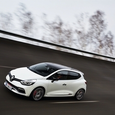 Renault Clio R.S 220 Trophy