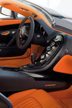 Bugatti Veyron Grand Sport Vitesse is Fastest Roadster Ever