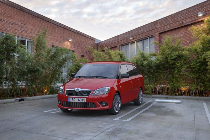 Skoda Fabia Break 1.4 TSI 180hp DSG 7v RS