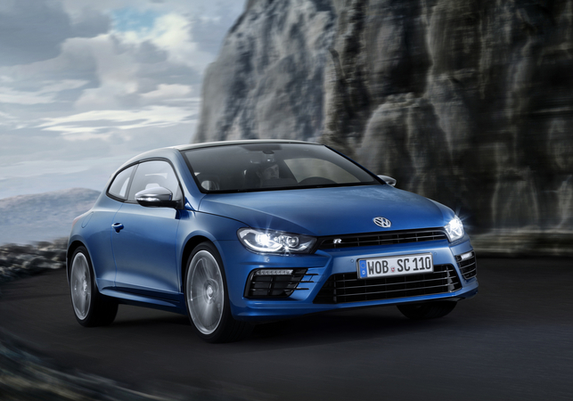 O Scirocco R continua a ter um design distintivo