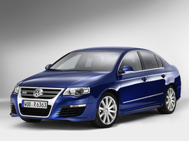 Volkswagen Passat R36