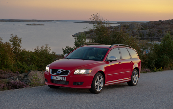 Volvo V50