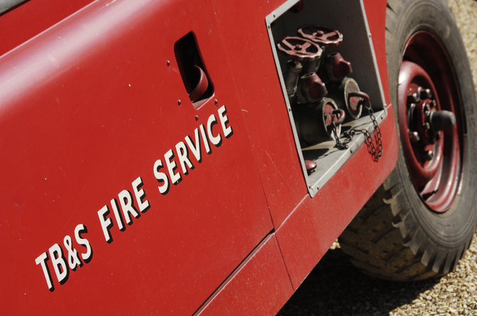 Land Rover Series II Firetruck