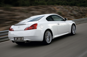 Infiniti G37 Sport 6MT