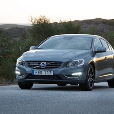 Volvo S60 D2 Summum DRIVe